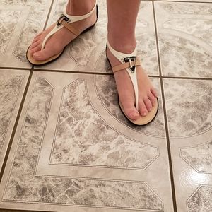 BCBGeneration jelly thong sandals